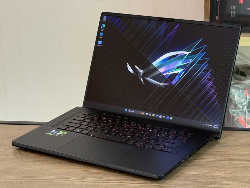 Asus ROG Zephyrus M16 GU604VI