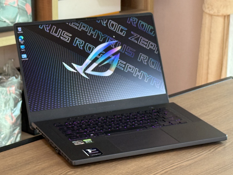 Asus Rog Zephyrus G15 GA503RS-LN042W
