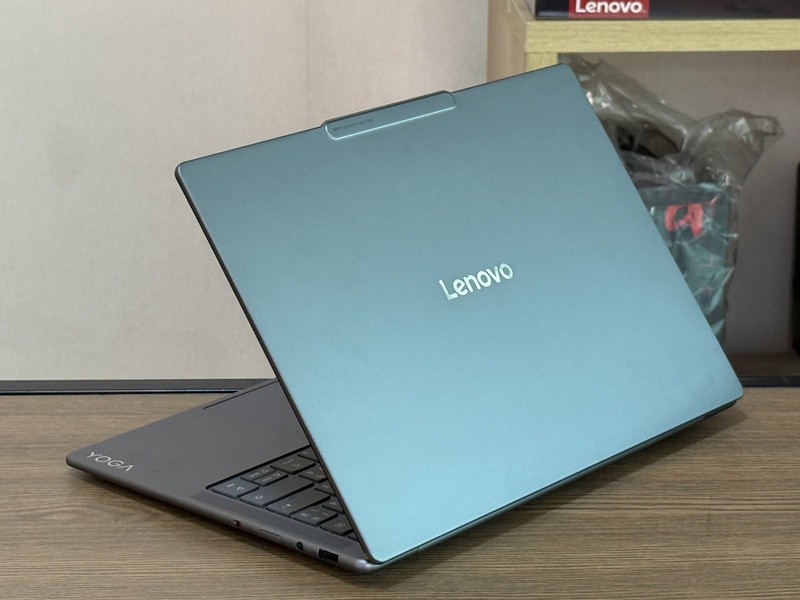 Lenovo Yoga Slim 7i 14ILL10