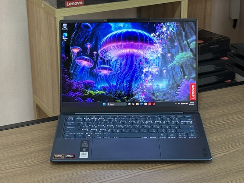 Lenovo Yoga Slim 7 14AKP10