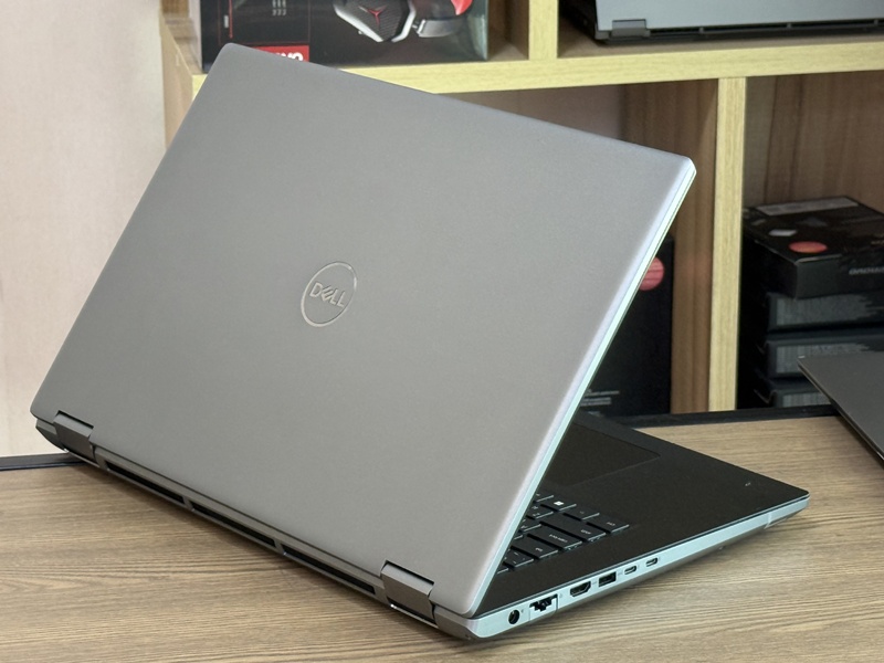 Dell Precision 7770 Mobile WorkStation