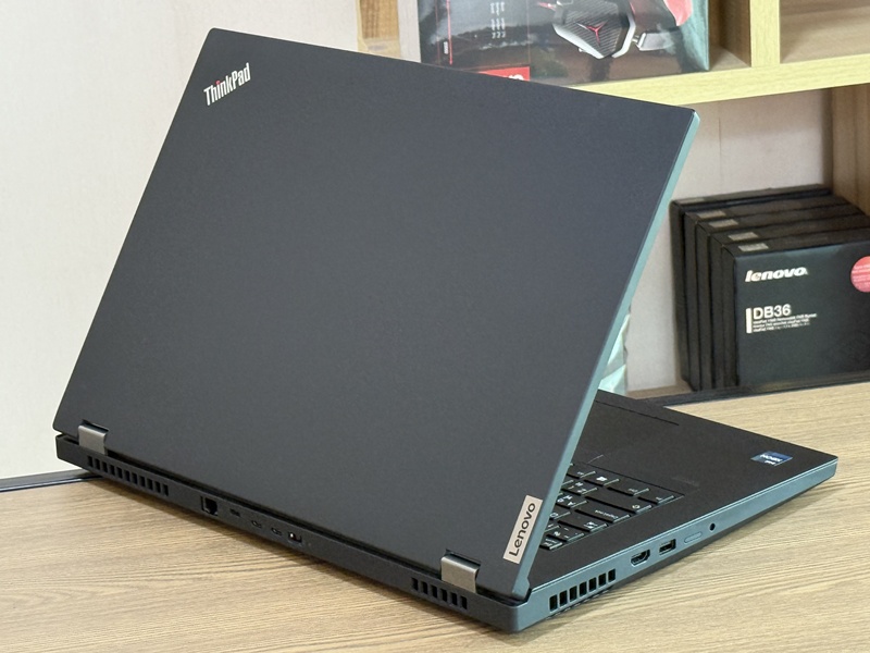 Lenovo ThinkPad P17 G1 Mobile WorkStation