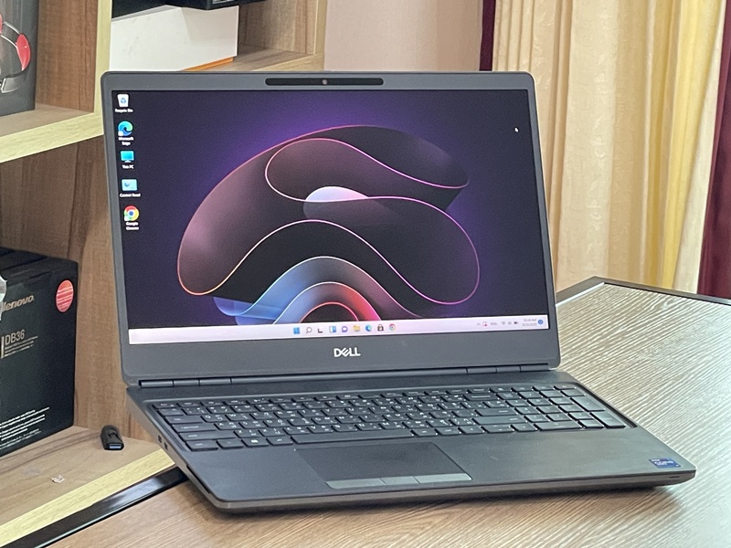 Dell Precision 7560 Mobile WorkStation