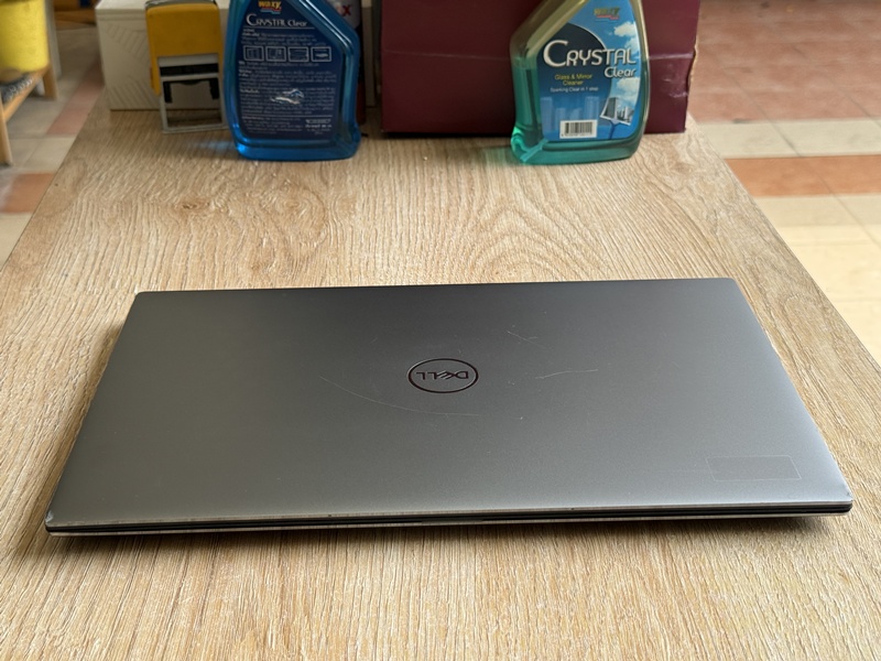 Dell Precision 5560 Mobile WorkStation