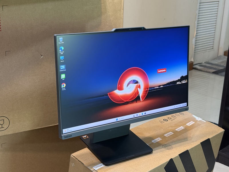 Lenovo ThinkCentre neo 55a 24 Gen 6