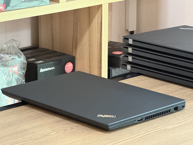 Lenovo Thinkpad T14 Gen 2