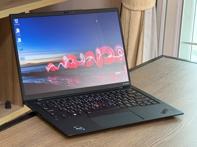 Lenovo Thinkpad X1 Carbon Gen 10