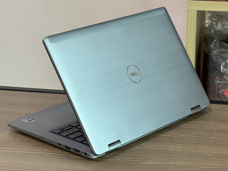 Dell Latitude 7430 2-1