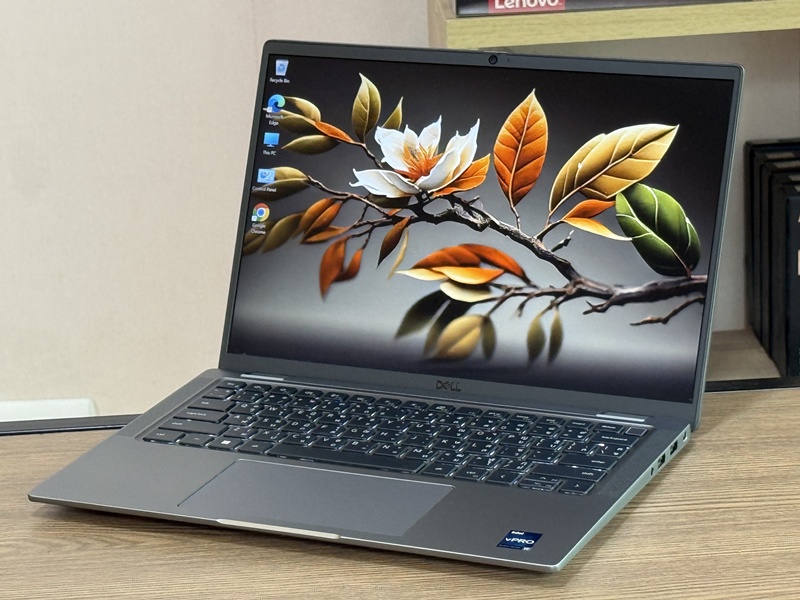Dell Latitude 7440
