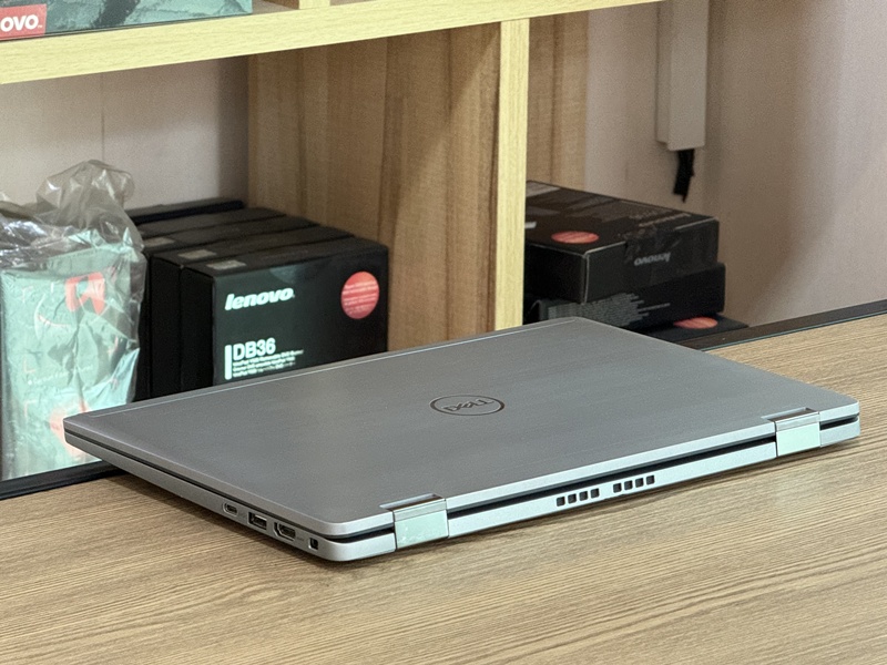 Dell Latitude 7430 2-1
