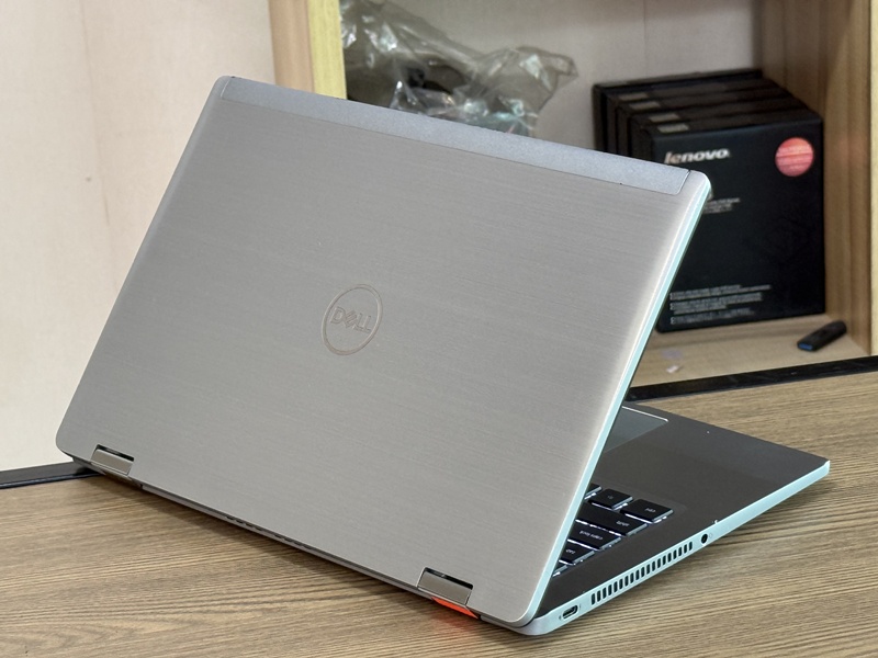 Dell Latitude 7430 2-1