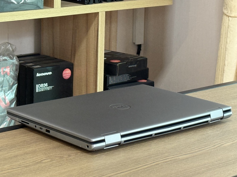 Dell Precision 7670 Mobile