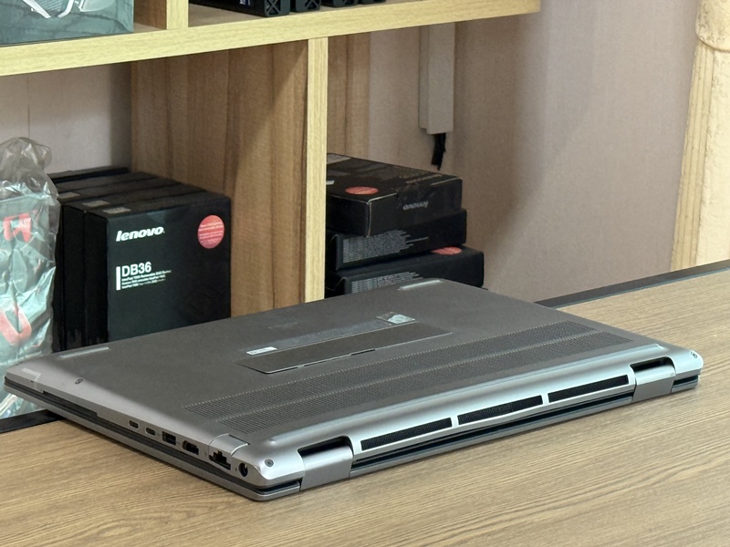 Dell Precision 7670 Mobile