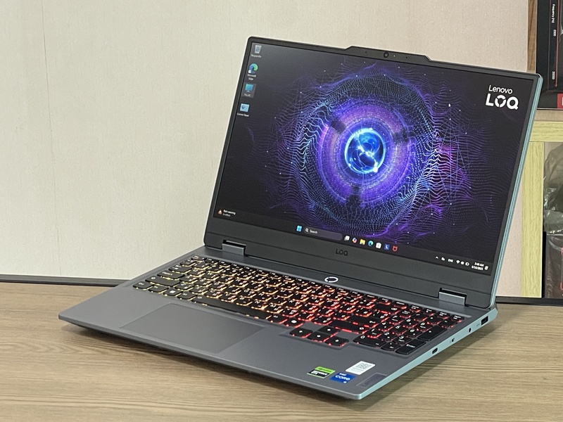 Lenovo LOQ 15IRX9