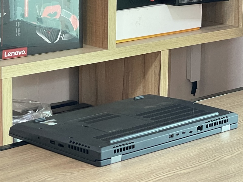 ThinkPad P15 G1