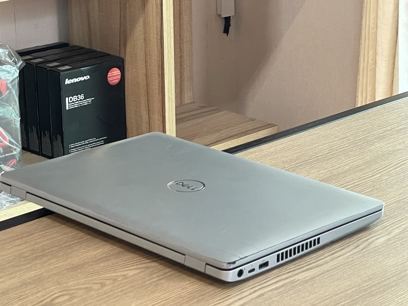 Dell Precision 3551 Mobile WorkStation
