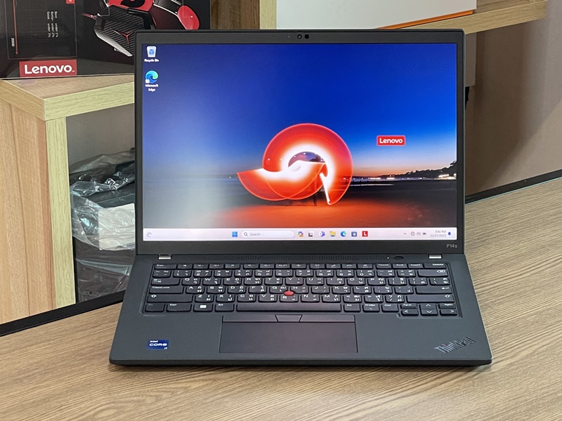 Lenovo Thinkpad P4s G3 มี LTE