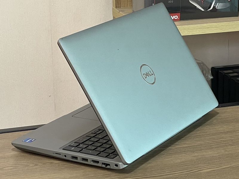 Dell Precision 3571 Mobile WorkStation