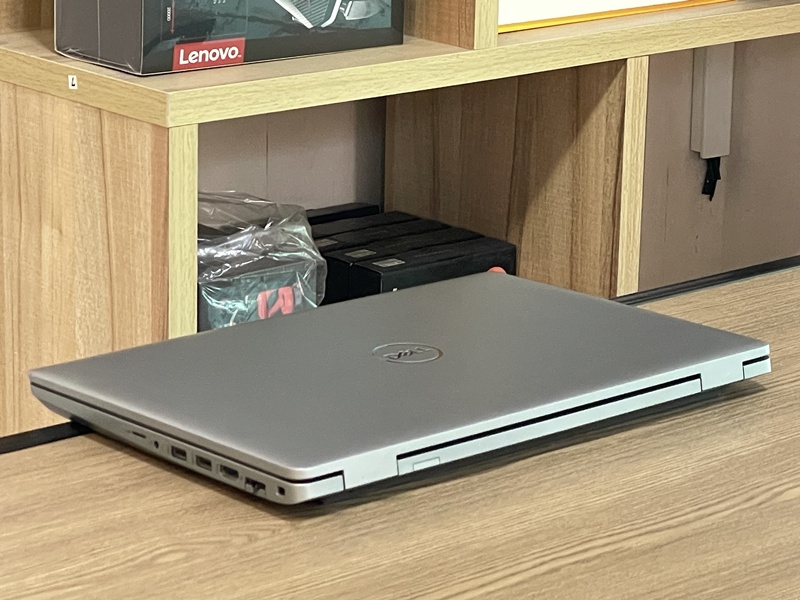 Dell Precision 3571 Mobile WorkStation