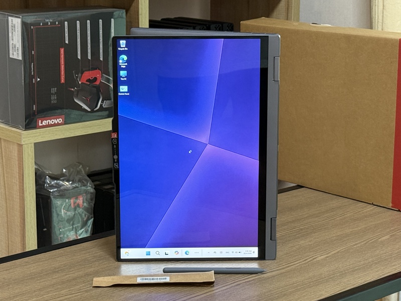 &nbsp;Lenovo IdeaPad 5 2-in-1 15AGP11