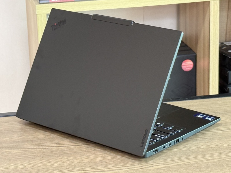 Lenovo ThinkPad E14 Gen 7
