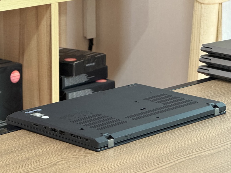 Lenovo Thinkpad T14 Gen 2