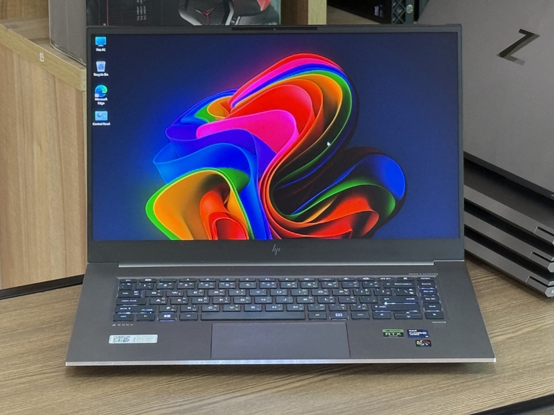 HP ZBook Studio 15 G8 Mobile Workstation