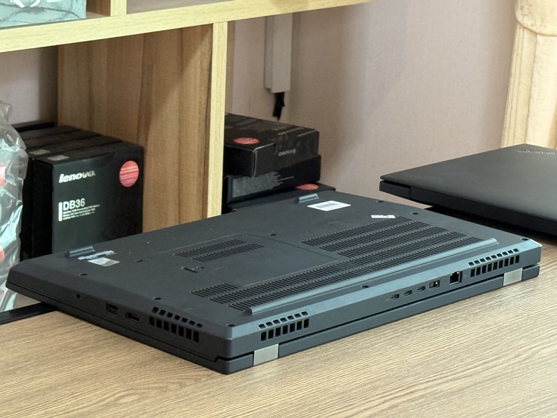 Lenovo Workstation Thinkpad P15 Gen 2