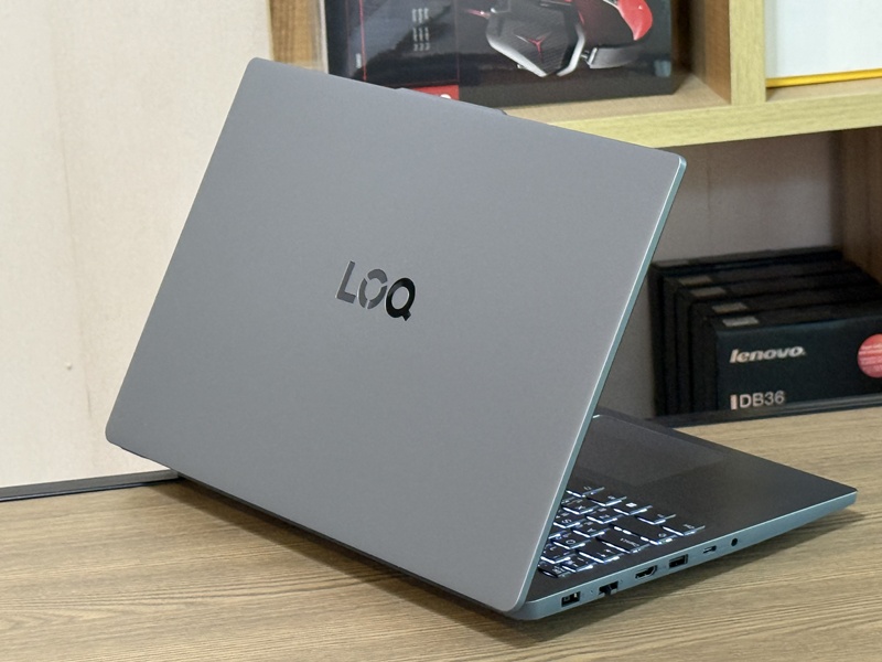 Lenovo LOQ 15ARP10E