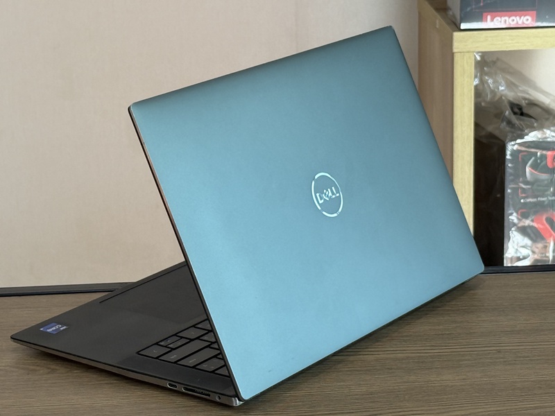 Dell Precision 5560